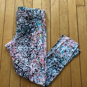 NIKE legging, multicolor splatter paint. SZ SMALL